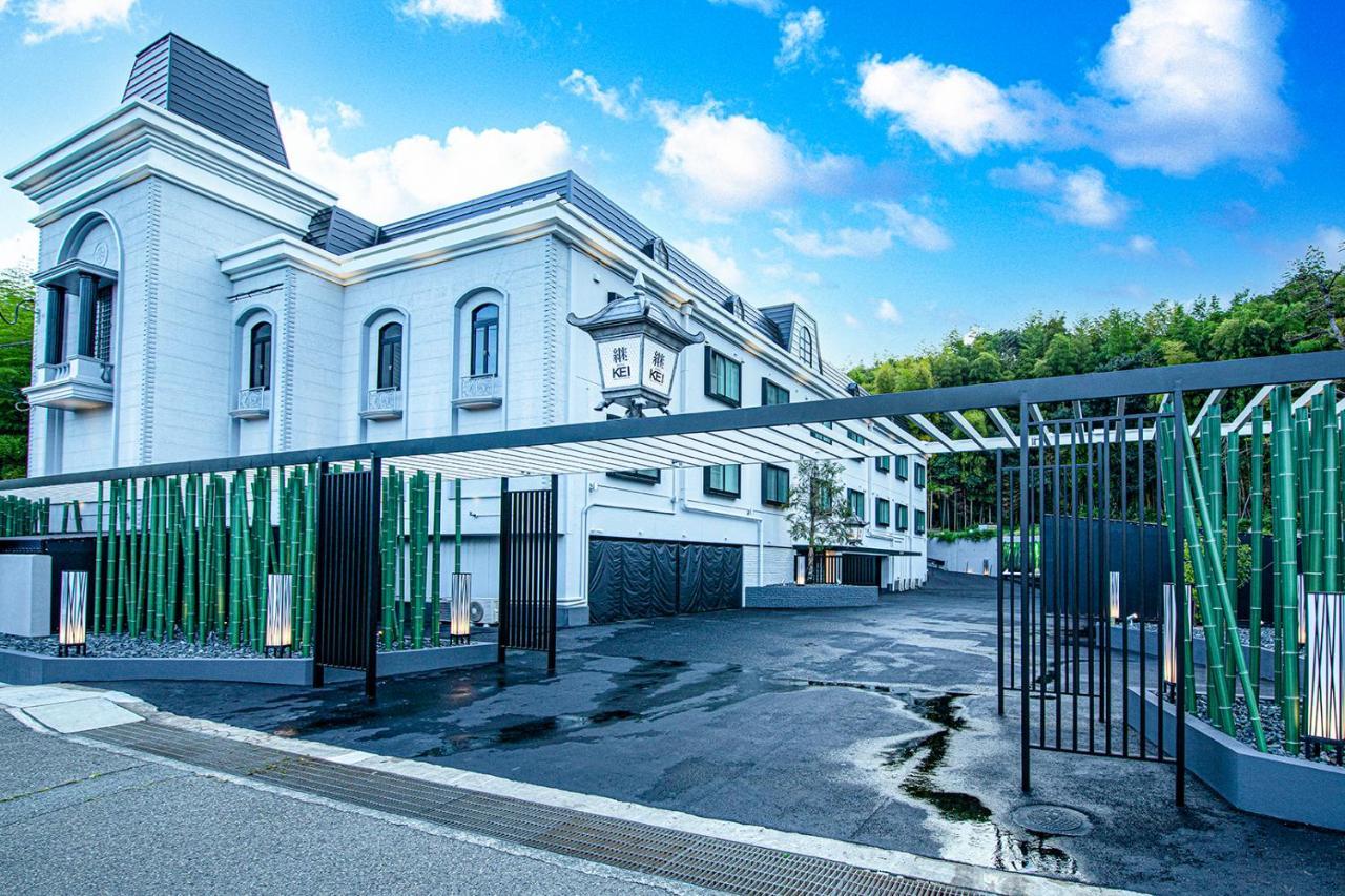 ホテル継kei男塾ホテルグループ (Adults Only) Himeji Buitenkant foto
